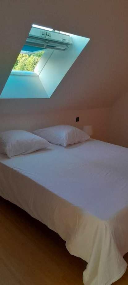 Gite La Belle Etoile - Paray-Le-Monial Ngoại thất bức ảnh